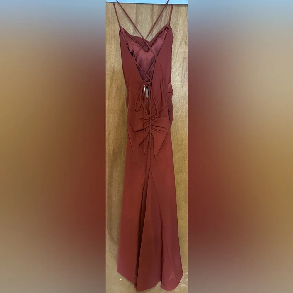 Signature Orange Red Ruched Pencil Maxi Dress - Picture 4 of 8